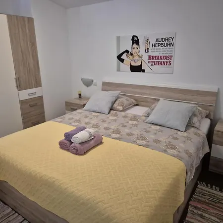 Apartment Marino *