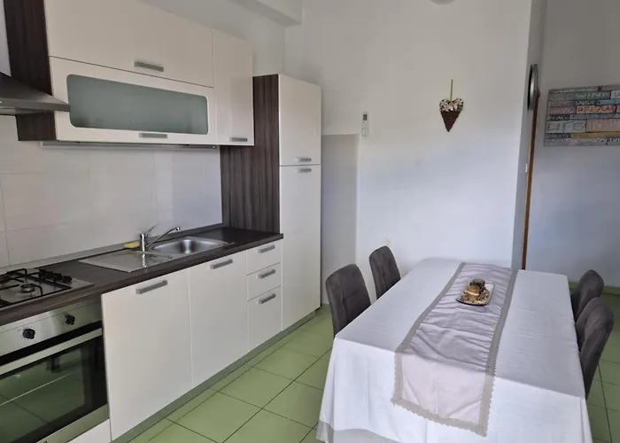 Apartment Marino