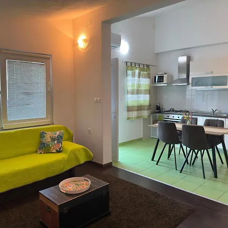 Apartment Marino *