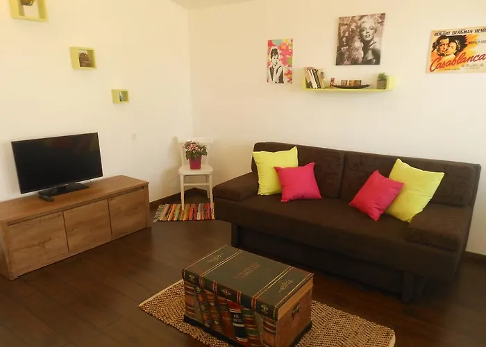 Apartment Marino Povljana